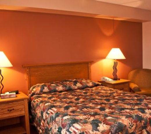 Misty Mountain Inn & Suites