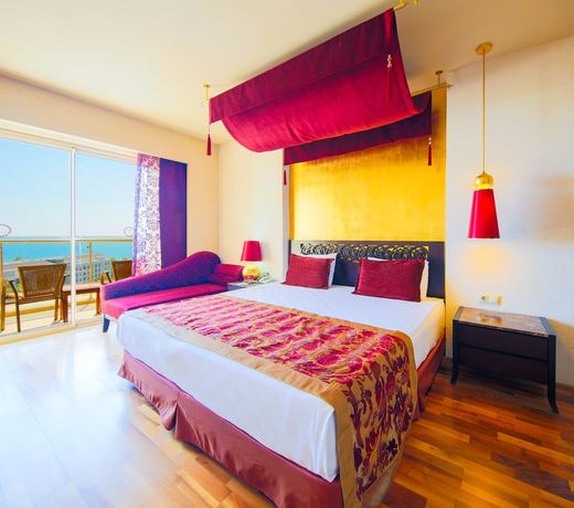 Horus Paradise Luxury Resort