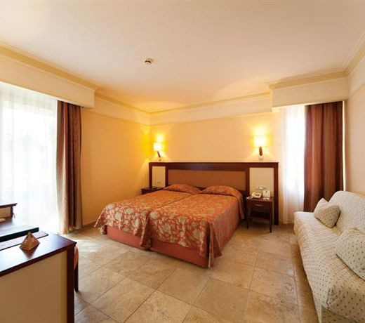 Melas Holiday Village