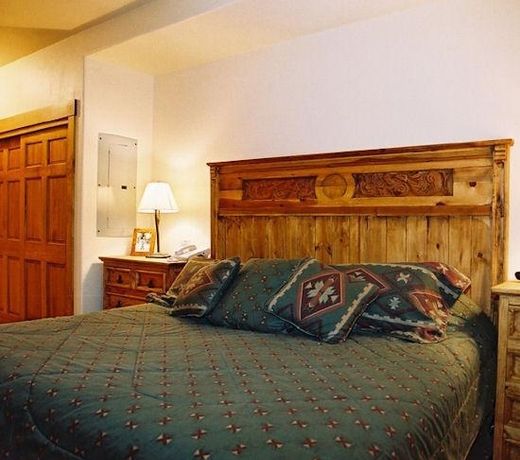 TIMBERLINE LODGE AT TRAPPEURS CROSSING R