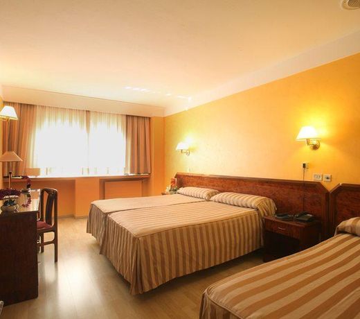 Delfos Hotel