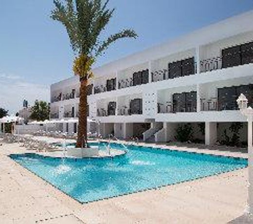 Liquid Hotel Apartments