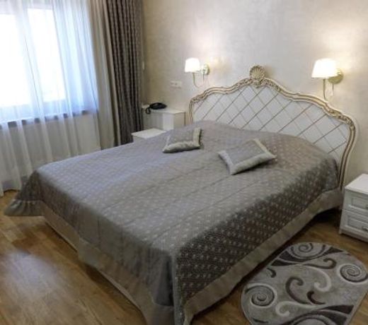 Luchesa Hotel