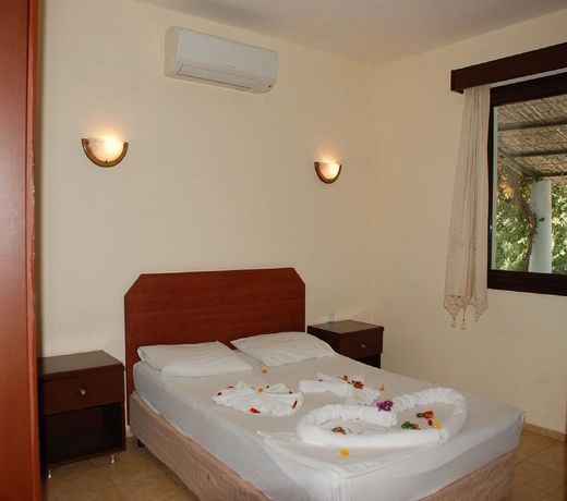 Bitez Residence