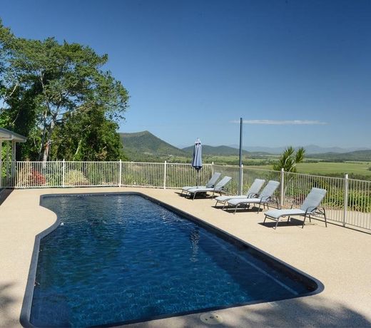 KOOKABURRA LODGE