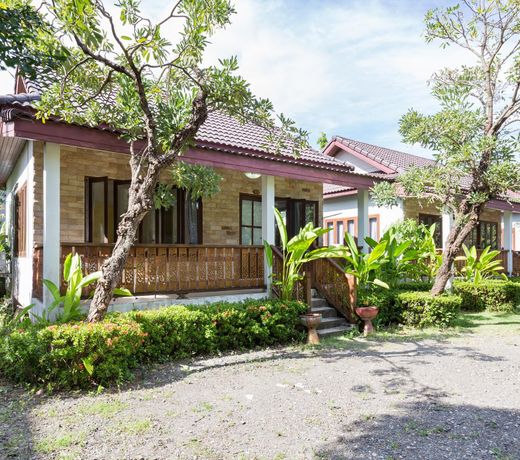 Yuwadee Resort