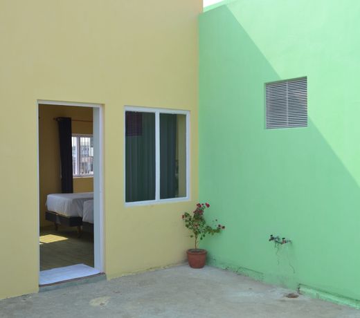 Tara Guest House