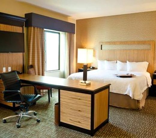Hampton Inn & Suites Salinas