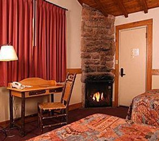 Zion Lodge