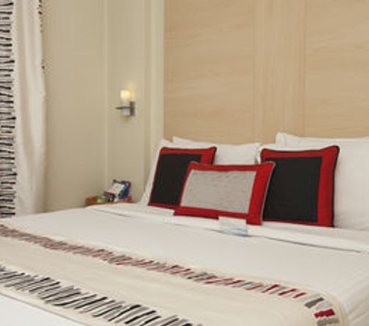 Avalon Courtyard Residence Suites