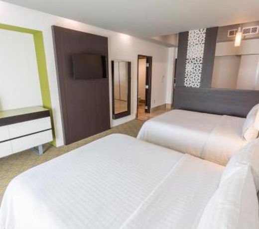 Holiday Inn Queretaro Zona Krystal, an IHG Hotel