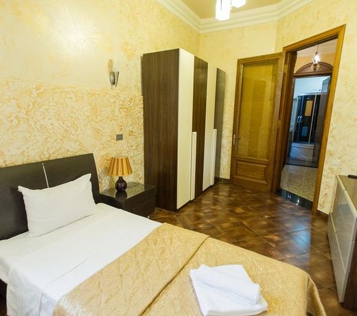Paradise Hotel