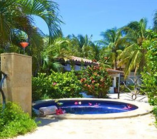 Mayan Princess Beach & Dive Resort