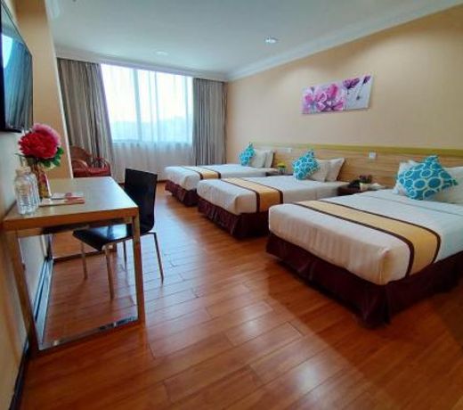 TD Plaza Hotel