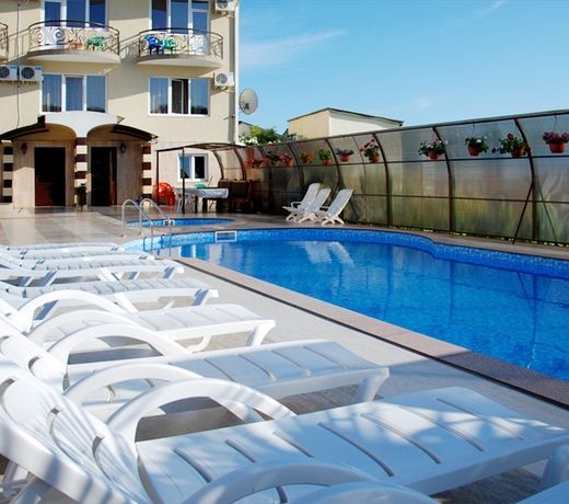 Hotel Daniel