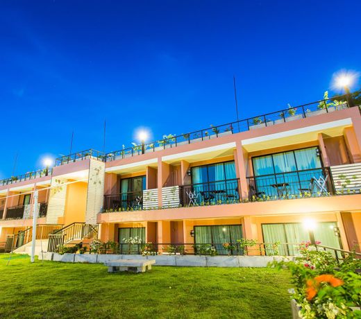 Hotel on Hilltop