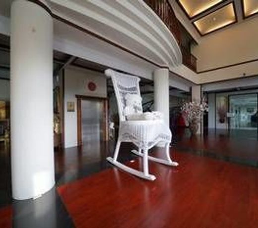 Empire Pacific Castle