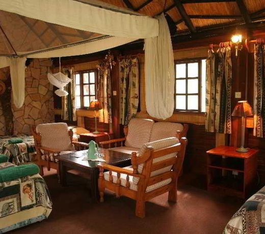 RAINBOW SIKUMI TREE LODGE
