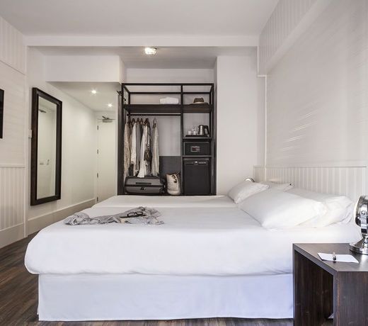 Delamar 4*Sup-Adults only (18+)