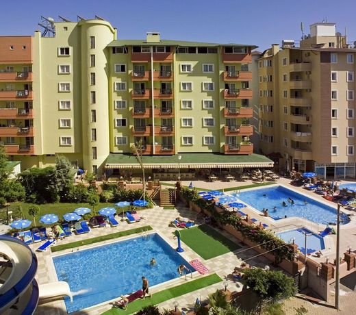 Riviera Apart