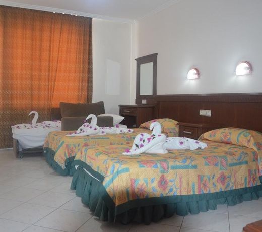 Rose Garden Apart Hotel
