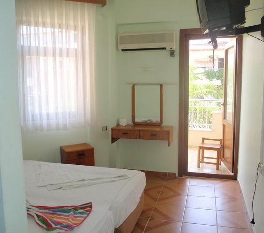Aloe Apart Hotel