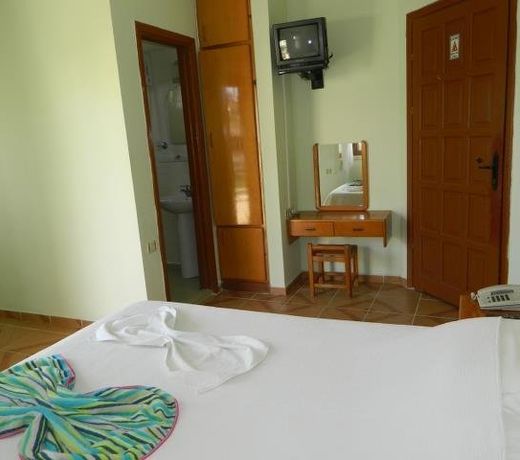 Aloe Apart Hotel