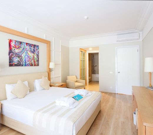 Turquoise Hotel