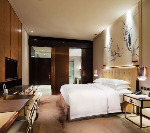 Hilton Shenzhen Futian, Metro Station at Hotel Front Door, Close to Futian Convention & Exhibition Center