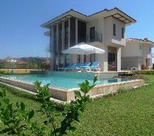 Club Alla Turca