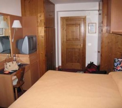 Hotel Majoni