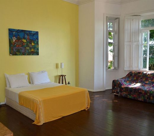 CASA MANGOMANGO