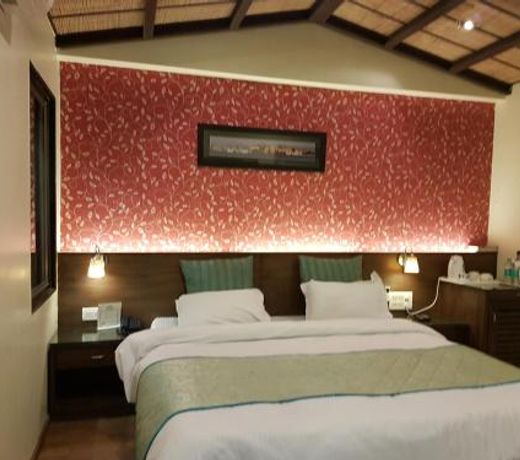 Chacha Inn The Garden Retreat