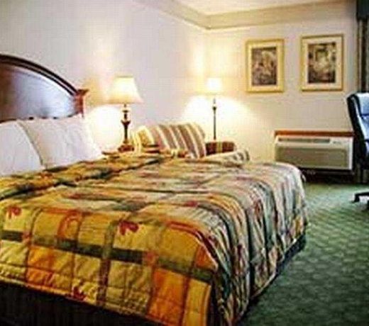 La Quinta Inn & Suites St. Paul 6060