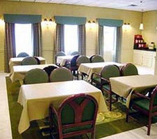 La Quinta Inn & Suites St. Paul 6060