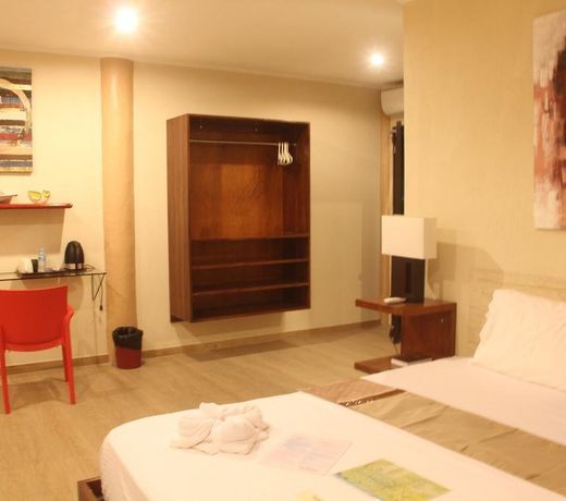Alona Northland Resort