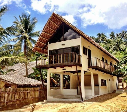 Bahari Beach Resort