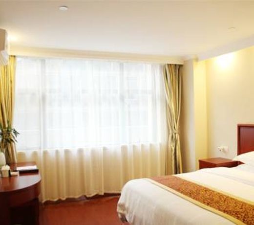 Green Tree Inn Yichang Three Gorges Dam University Business Hotel