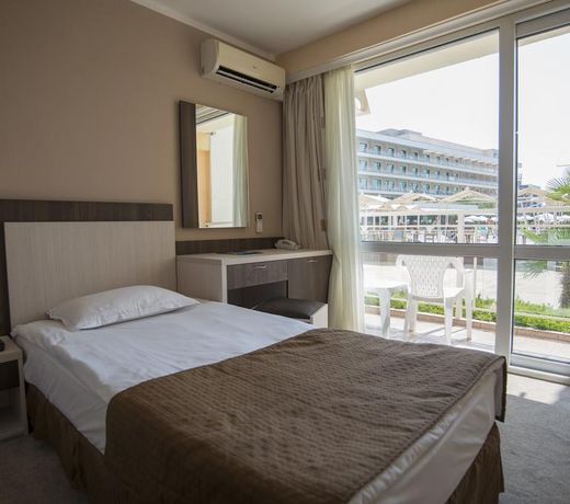 DIT Evrika Beach Club Hotel - All Inclusive