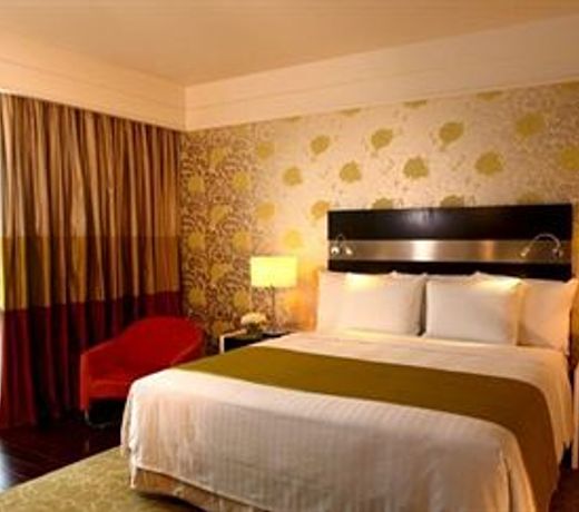 Crowne Plaza Pune City Centre, an IHG Hotel
