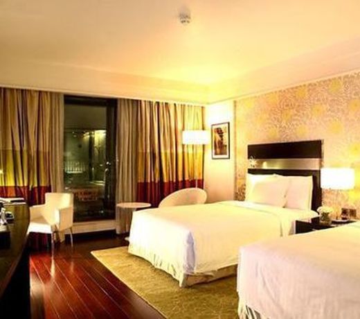 Crowne Plaza Pune City Centre, an IHG Hotel