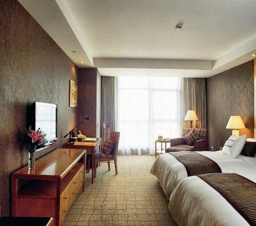 Central International Hotel