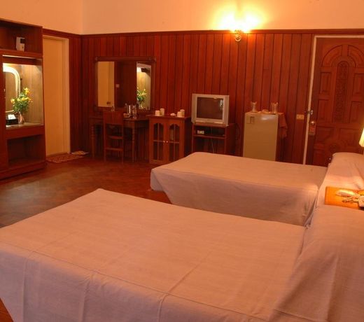 Emerald Land Hotel