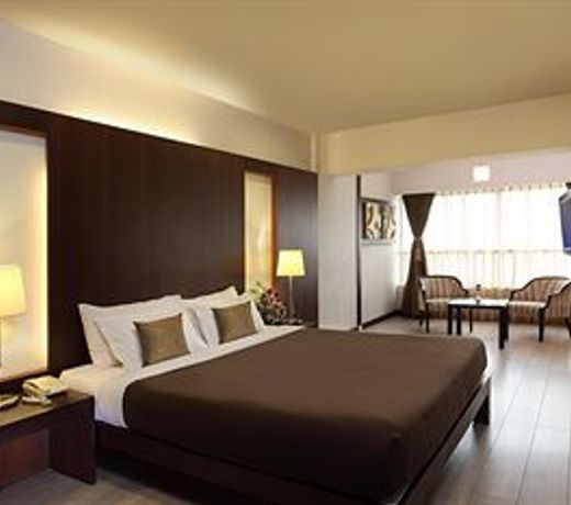 Hotel Aurora Towers