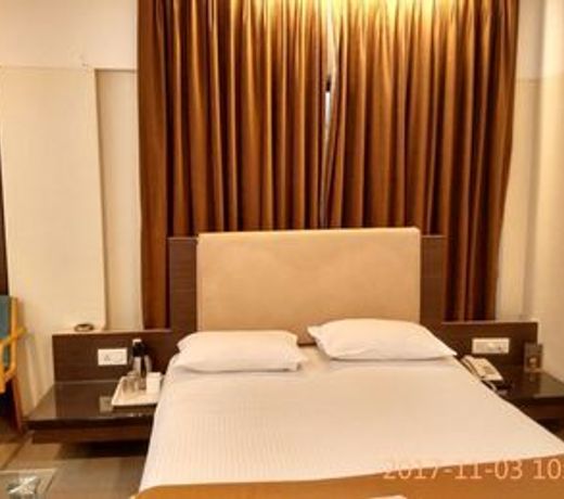 Hotel Basera