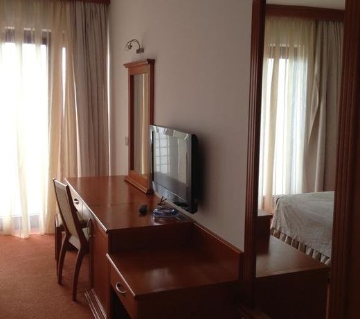 Hotel Millennium