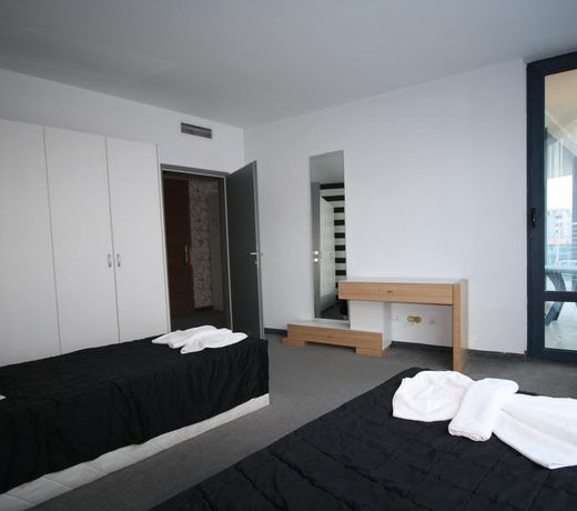 Riviera Blue Hotel