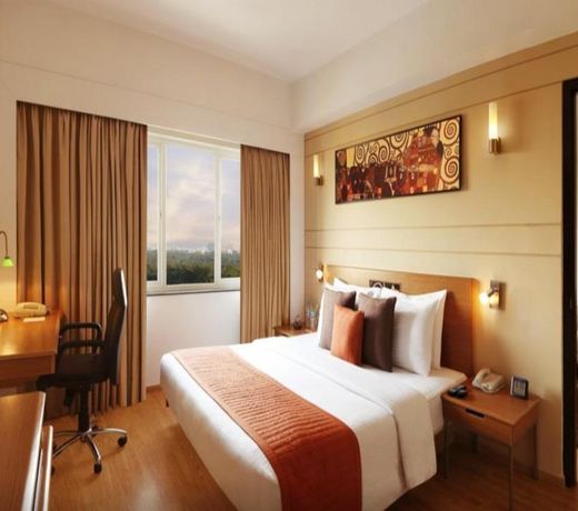 Lemon Tree Hotel Hinjewadi Pune