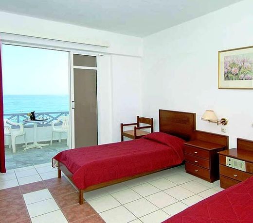 Maravel Land Beach Hotel