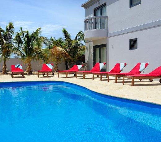 Oasis guesthouse, Boutique Style Hotel